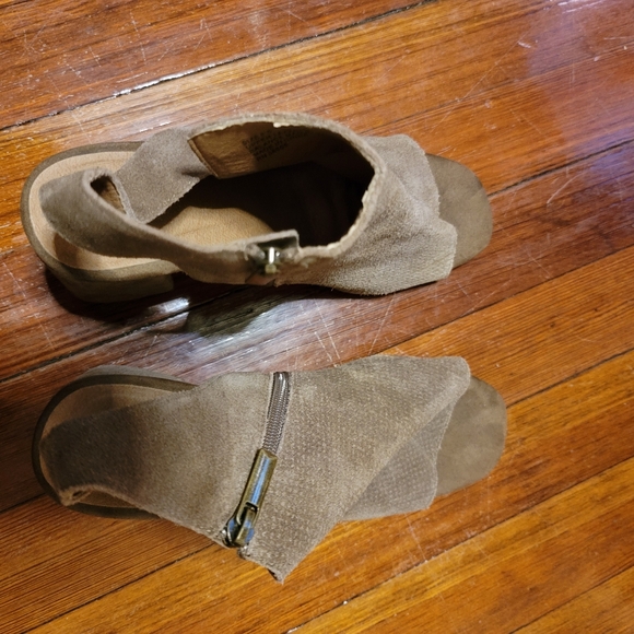 Abound Leather Suede Open Toe Heels - Picture 3 of 10